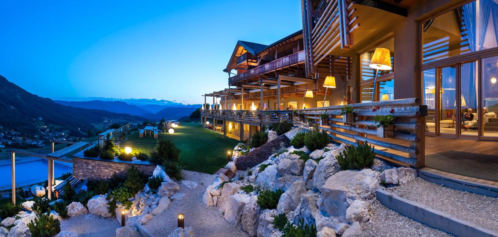 Hotel Valentinerhof Сиуси Екстериор снимка