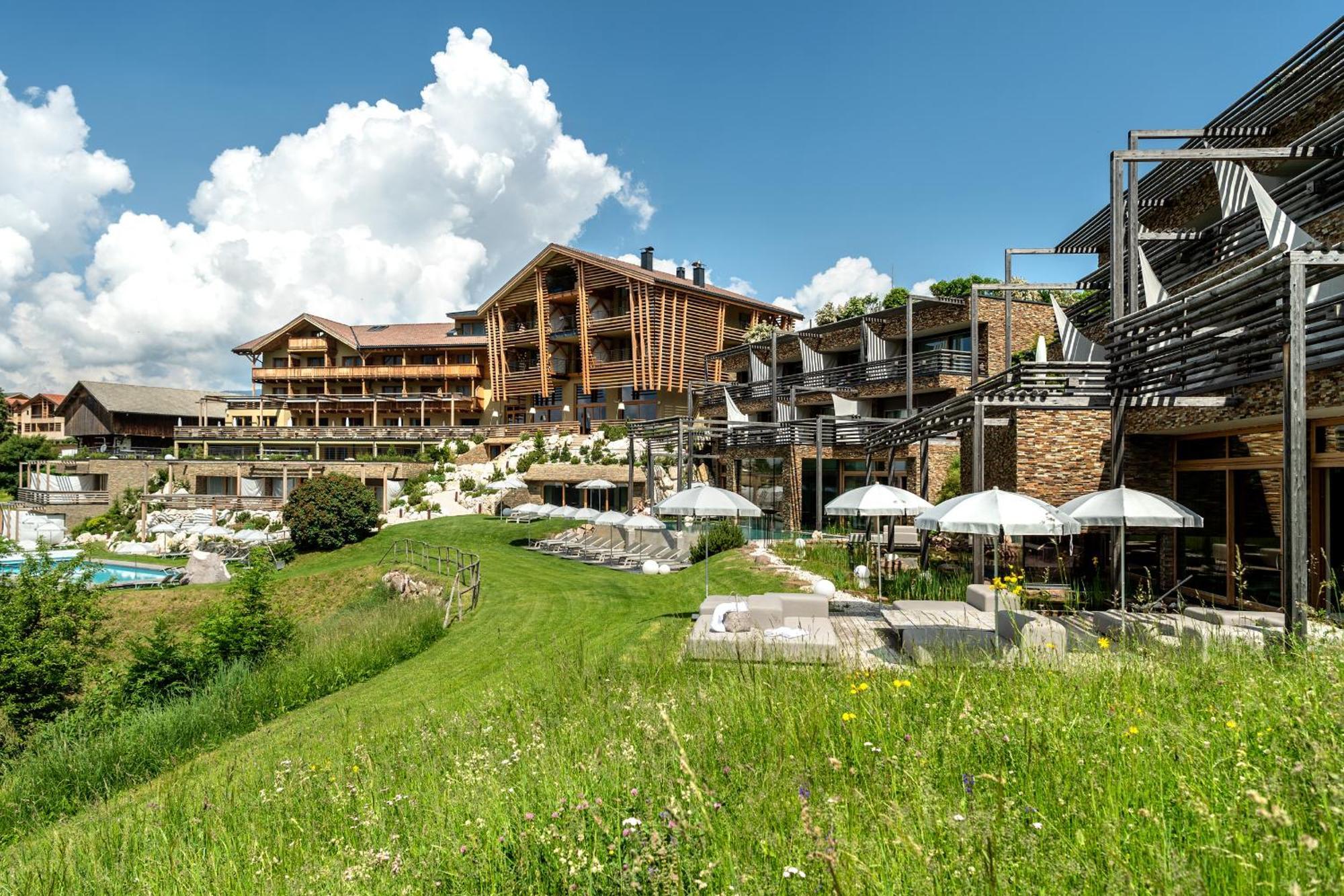 Hotel Valentinerhof Сиуси Екстериор снимка