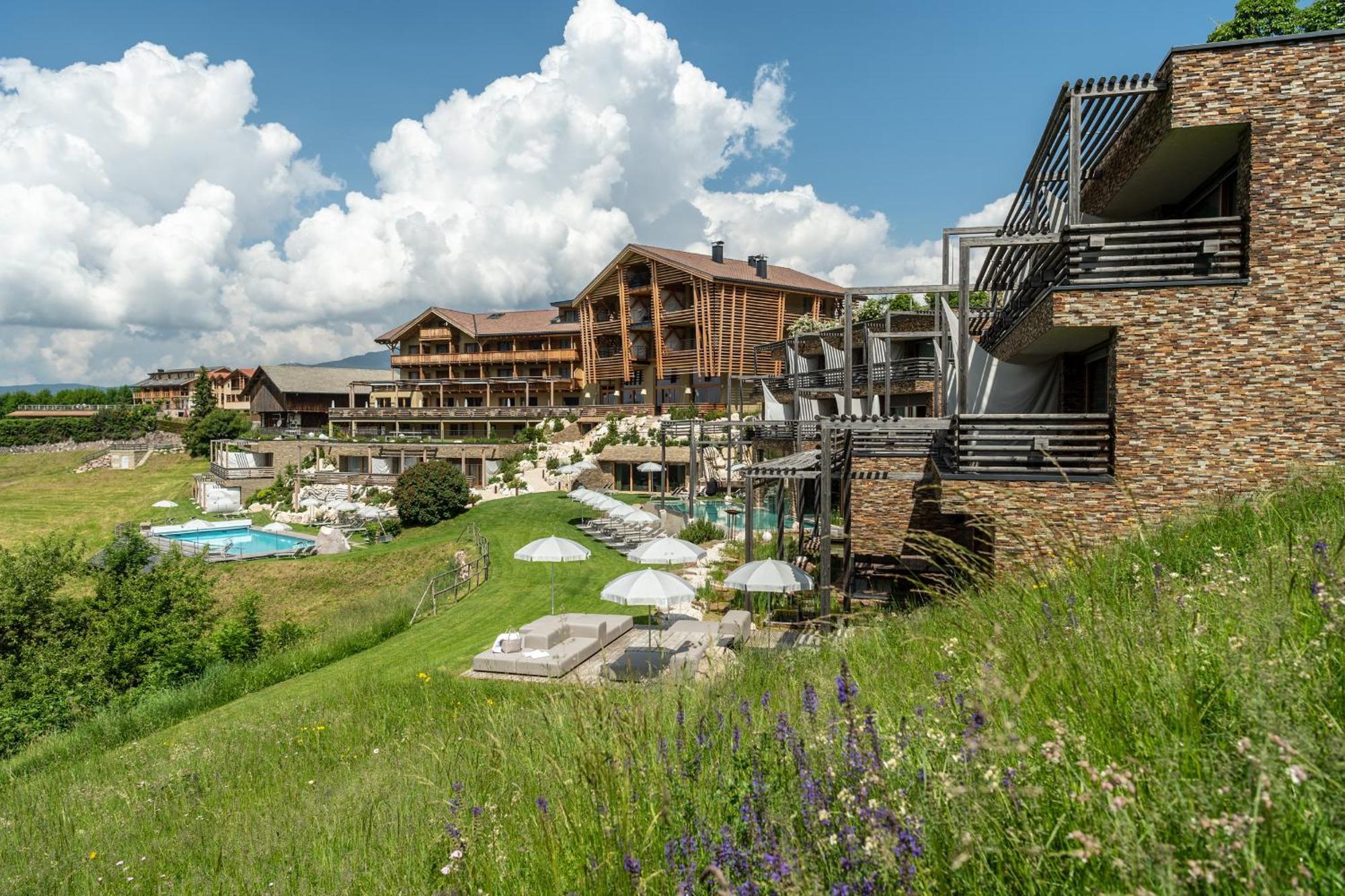 Hotel Valentinerhof Сиуси Екстериор снимка